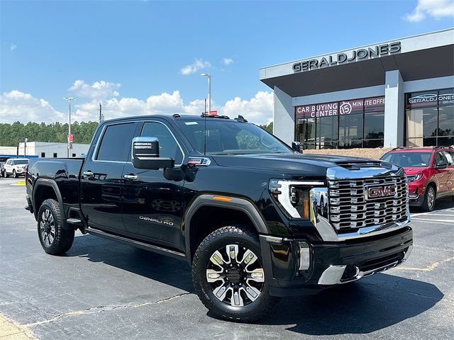 2025 GMC Sierra 2500HD Denali