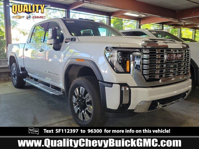 2025 GMC Sierra 2500HD Denali