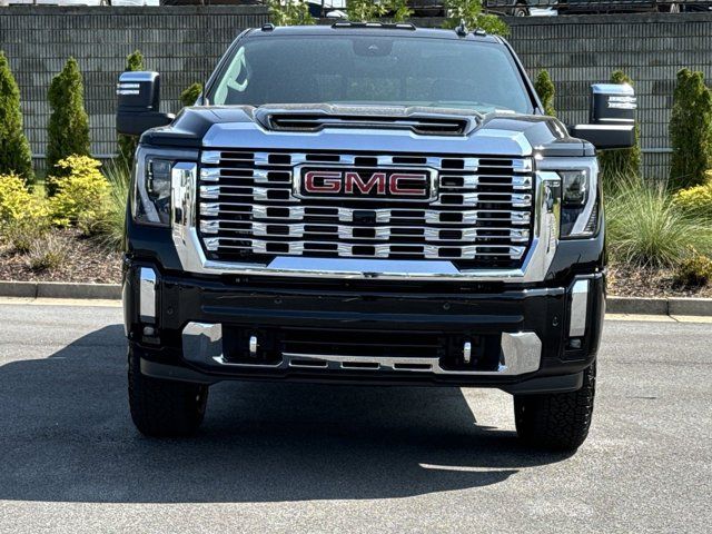 2025 GMC Sierra 2500HD Denali