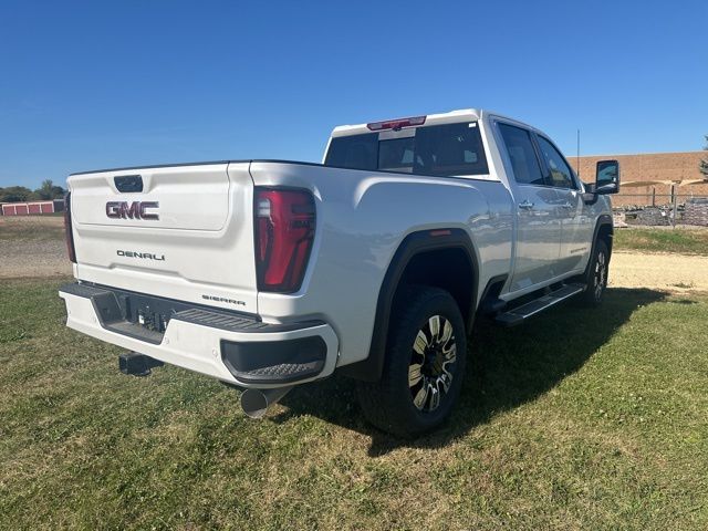 2025 GMC Sierra 2500HD Denali