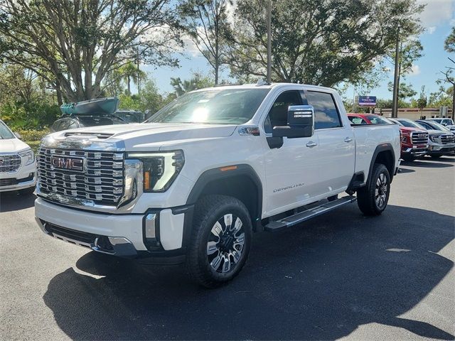 2025 GMC Sierra 2500HD Denali