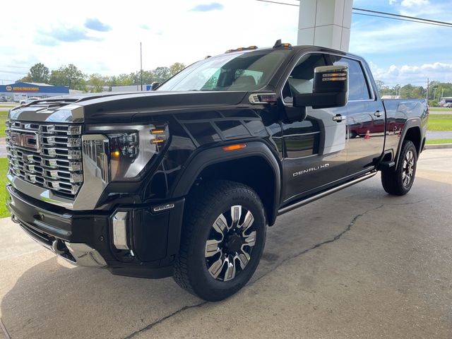 2025 GMC Sierra 2500HD Denali