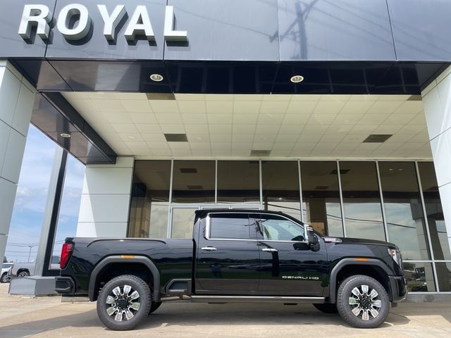 2025 GMC Sierra 2500HD Denali