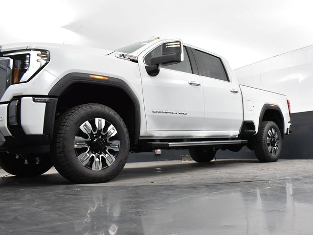 2025 GMC Sierra 2500HD Denali