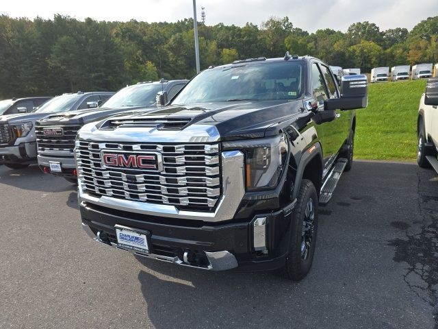 2025 GMC Sierra 2500HD Denali