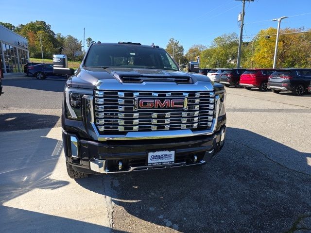 2025 GMC Sierra 2500HD Denali