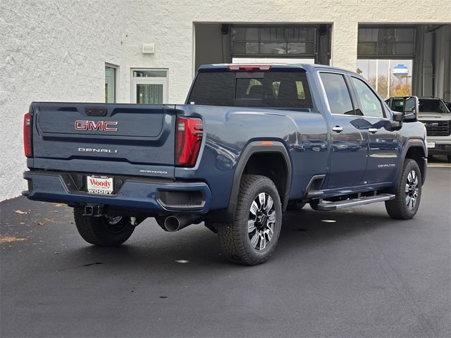 2025 GMC Sierra 2500HD Denali