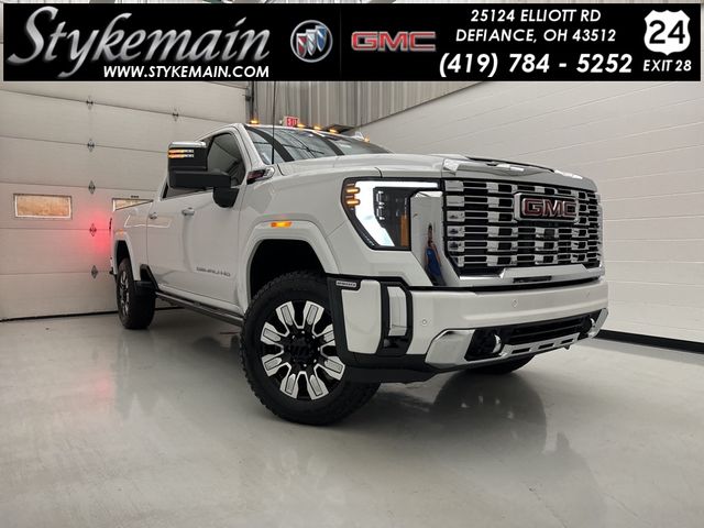 2025 GMC Sierra 2500HD Denali