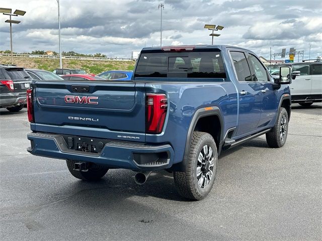 2025 GMC Sierra 2500HD Denali