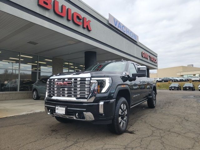 2025 GMC Sierra 2500HD Denali