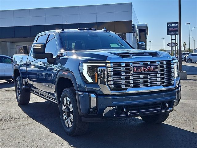 2025 GMC Sierra 2500HD Denali