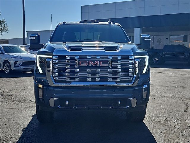 2025 GMC Sierra 2500HD Denali