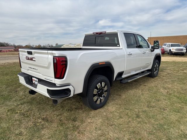 2025 GMC Sierra 2500HD Denali