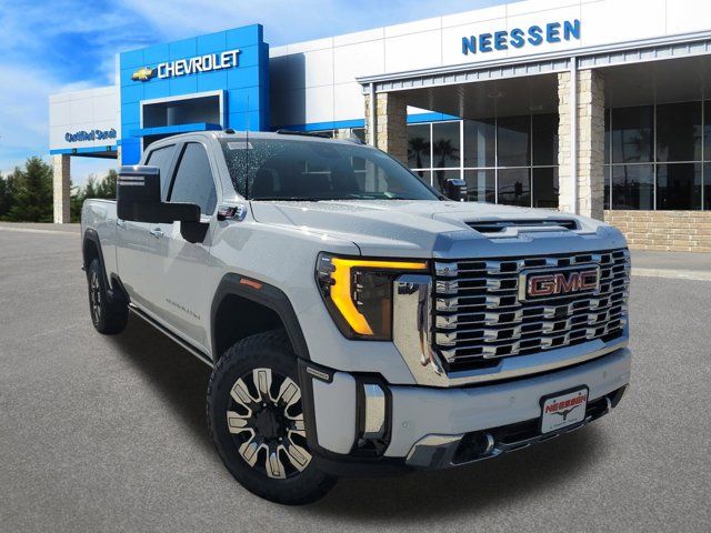 2025 GMC Sierra 2500HD Denali
