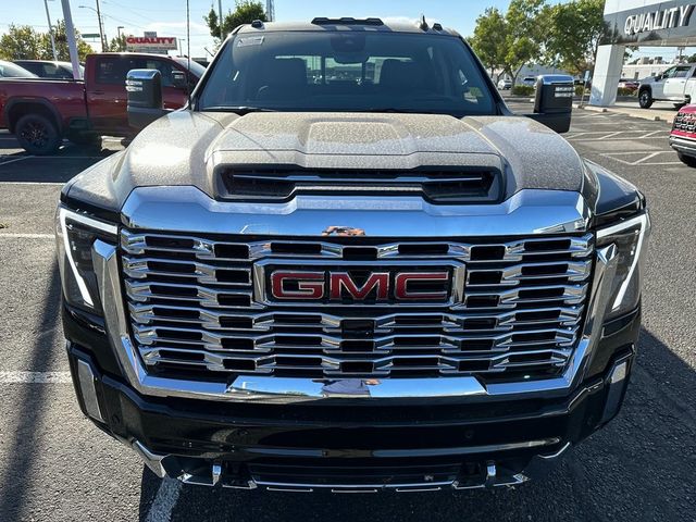 2025 GMC Sierra 2500HD Denali