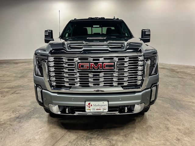 2025 GMC Sierra 2500HD Denali