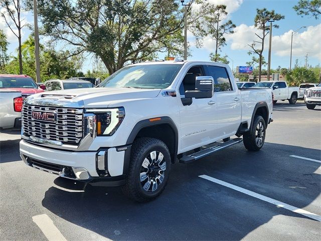 2025 GMC Sierra 2500HD Denali