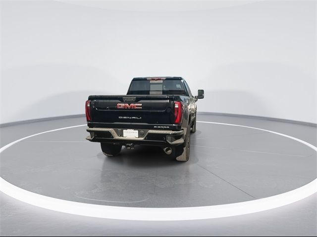 2025 GMC Sierra 2500HD Denali