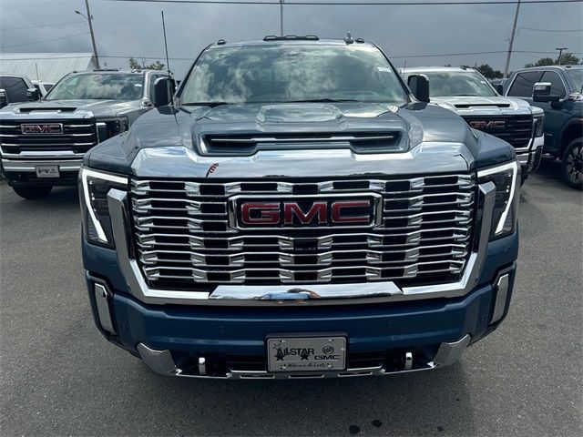 2025 GMC Sierra 2500HD Denali