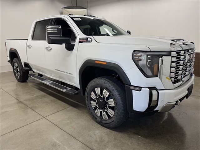 2025 GMC Sierra 2500HD Denali