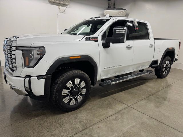 2025 GMC Sierra 2500HD Denali