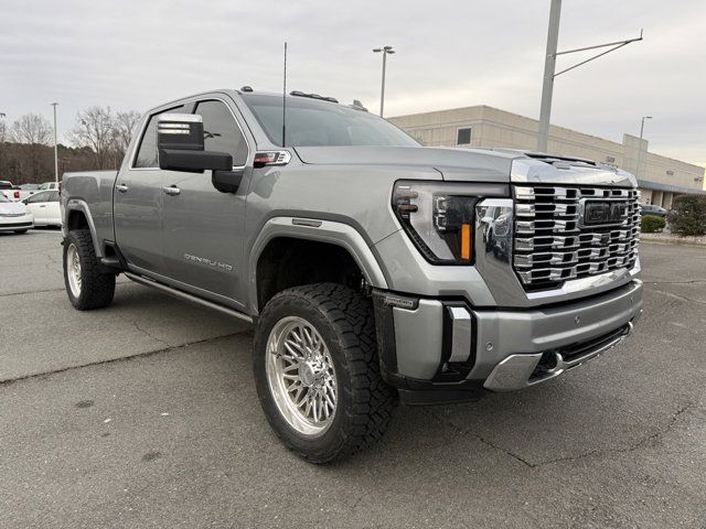 2025 GMC Sierra 2500HD Denali