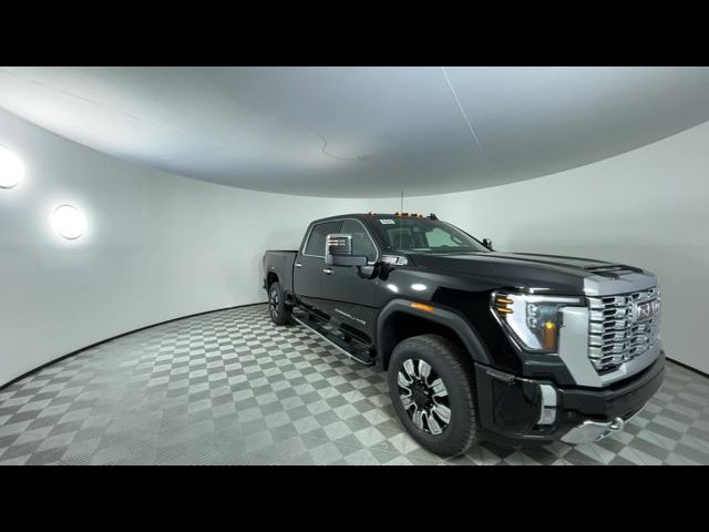 2025 GMC Sierra 2500HD Denali