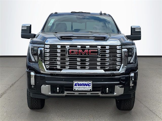 2025 GMC Sierra 2500HD Denali