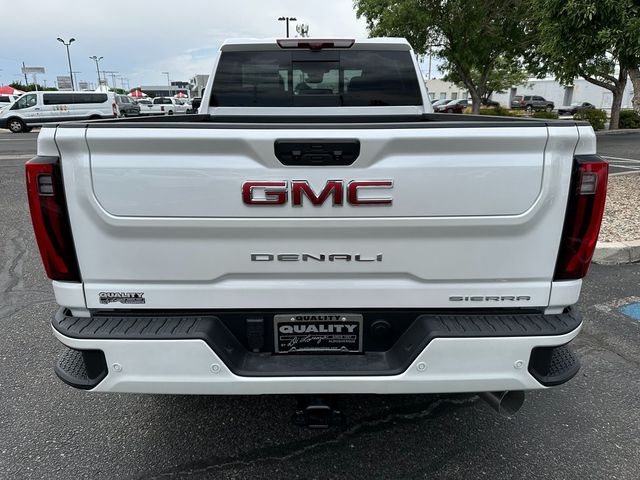 2025 GMC Sierra 2500HD Denali