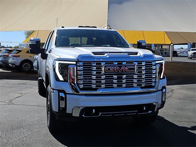 2025 GMC Sierra 2500HD Denali