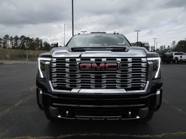 2025 GMC Sierra 2500HD Denali