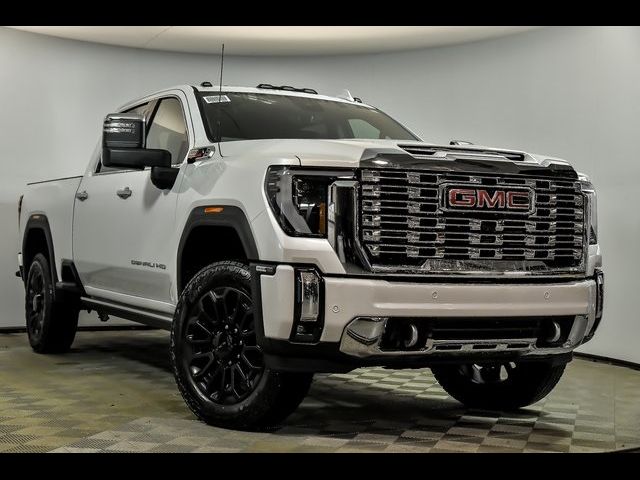 2025 GMC Sierra 2500HD Denali