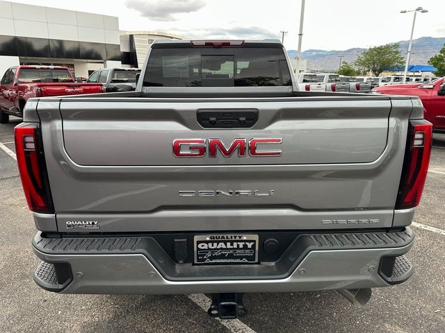 2025 GMC Sierra 2500HD Denali