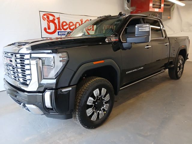 2025 GMC Sierra 2500HD Denali