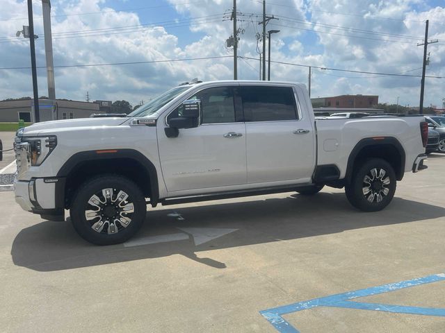 2025 GMC Sierra 2500HD Denali