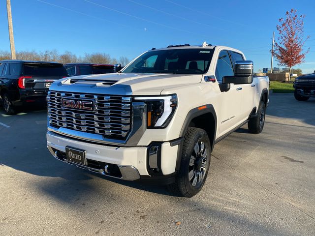 2025 GMC Sierra 2500HD Denali