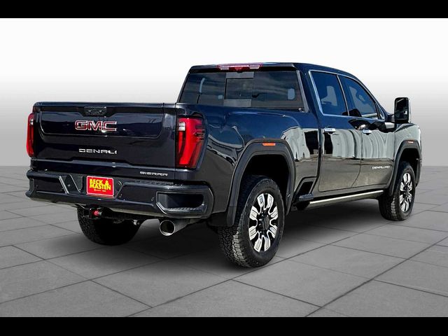 2025 GMC Sierra 2500HD Denali