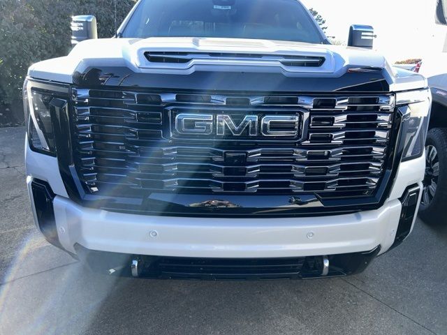 2025 GMC Sierra 2500HD Denali Ultimate