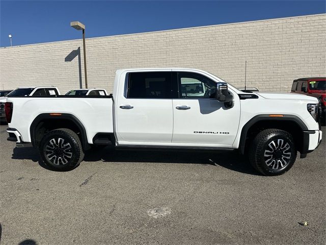 2025 GMC Sierra 2500HD Denali Ultimate