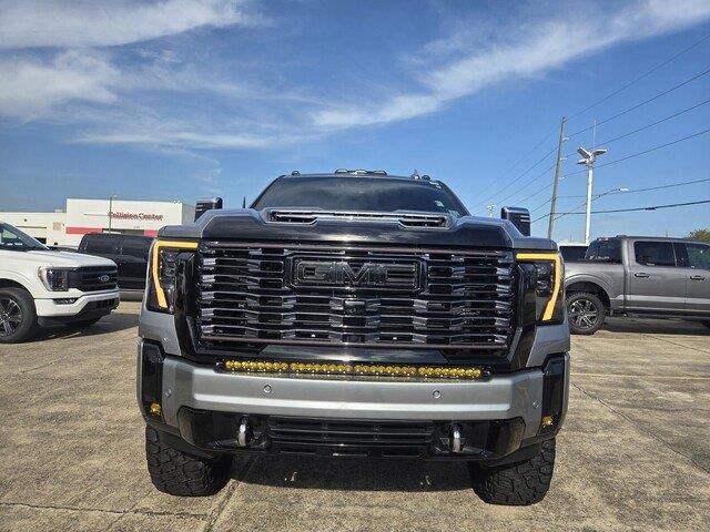 2025 GMC Sierra 2500HD Denali Ultimate