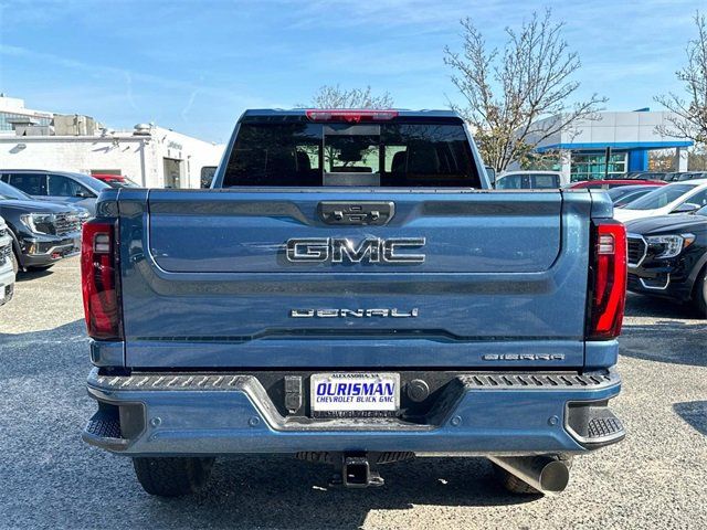 2025 GMC Sierra 2500HD Denali Ultimate