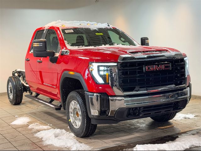 2025 GMC Sierra 2500HD Pro