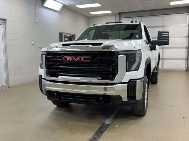 2025 GMC Sierra 2500HD Pro