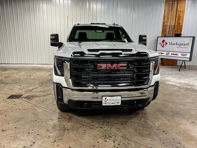 2025 GMC Sierra 2500HD Pro