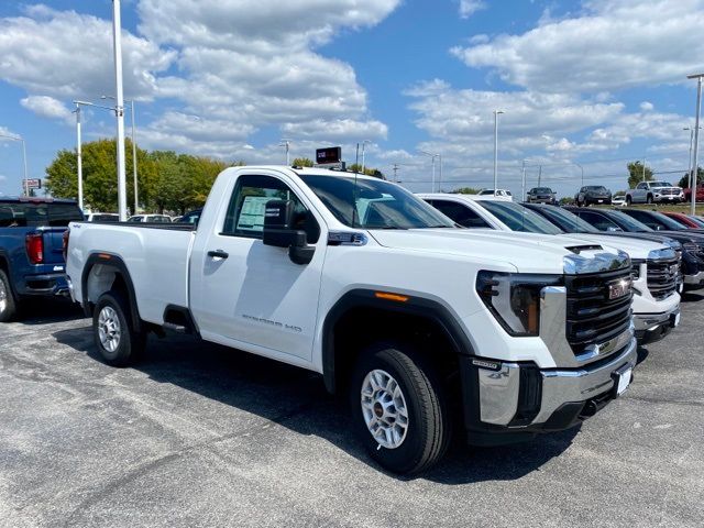 2025 GMC Sierra 2500HD Pro