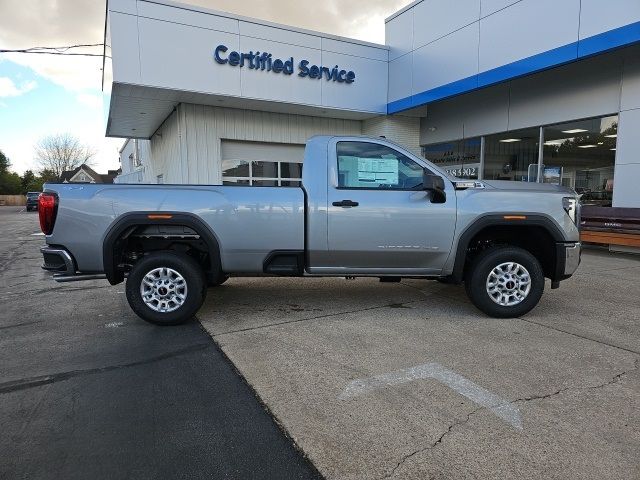 2025 GMC Sierra 2500HD Pro