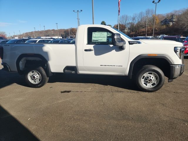 2025 GMC Sierra 2500HD Pro