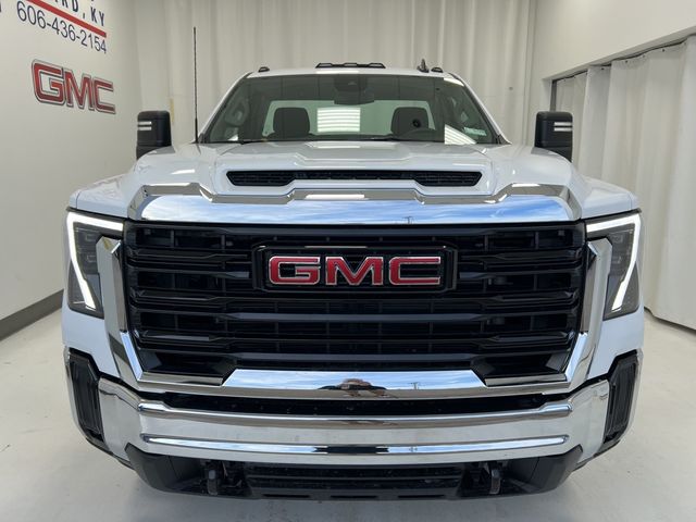 2025 GMC Sierra 2500HD Pro