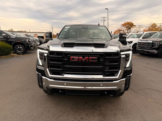 2025 GMC Sierra 2500HD Pro