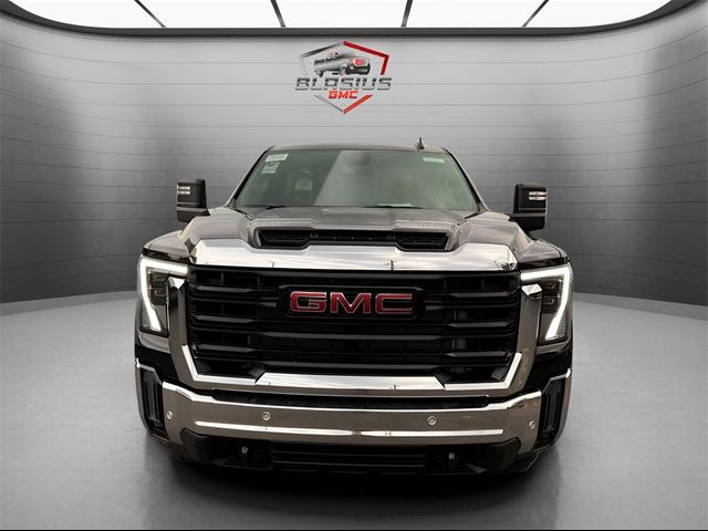 2025 GMC Sierra 2500HD Pro